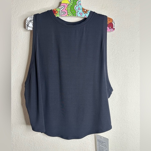 Sold!!! Lululemon Soft-Knit Crewneck Cropped Tank Top W1ESNS Black size 12 - Picture 4 of 6